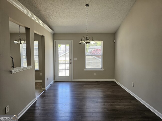 Building Photo - 502 Stonewood Pl