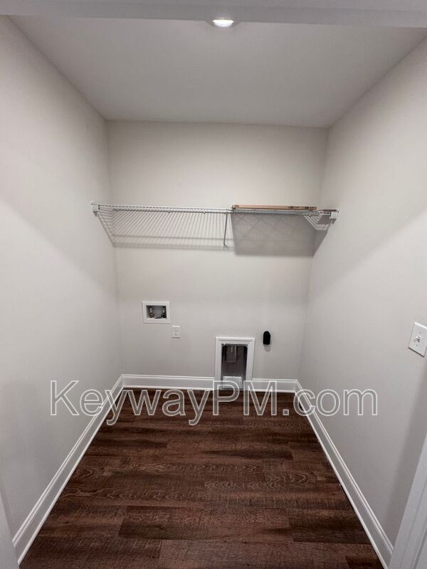 Building Photo - 122 Canton Park Ave