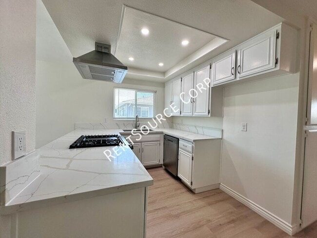 Building Photo - 20871 Plum Canyon Rd