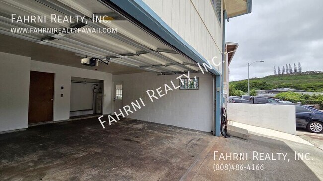 Building Photo - 98-495 Pono Street-