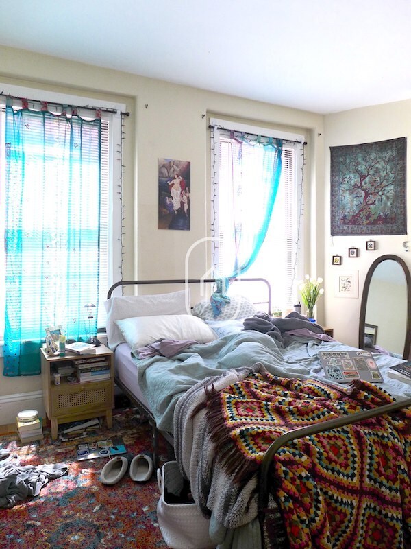 Building Photo - 5 Sussex St