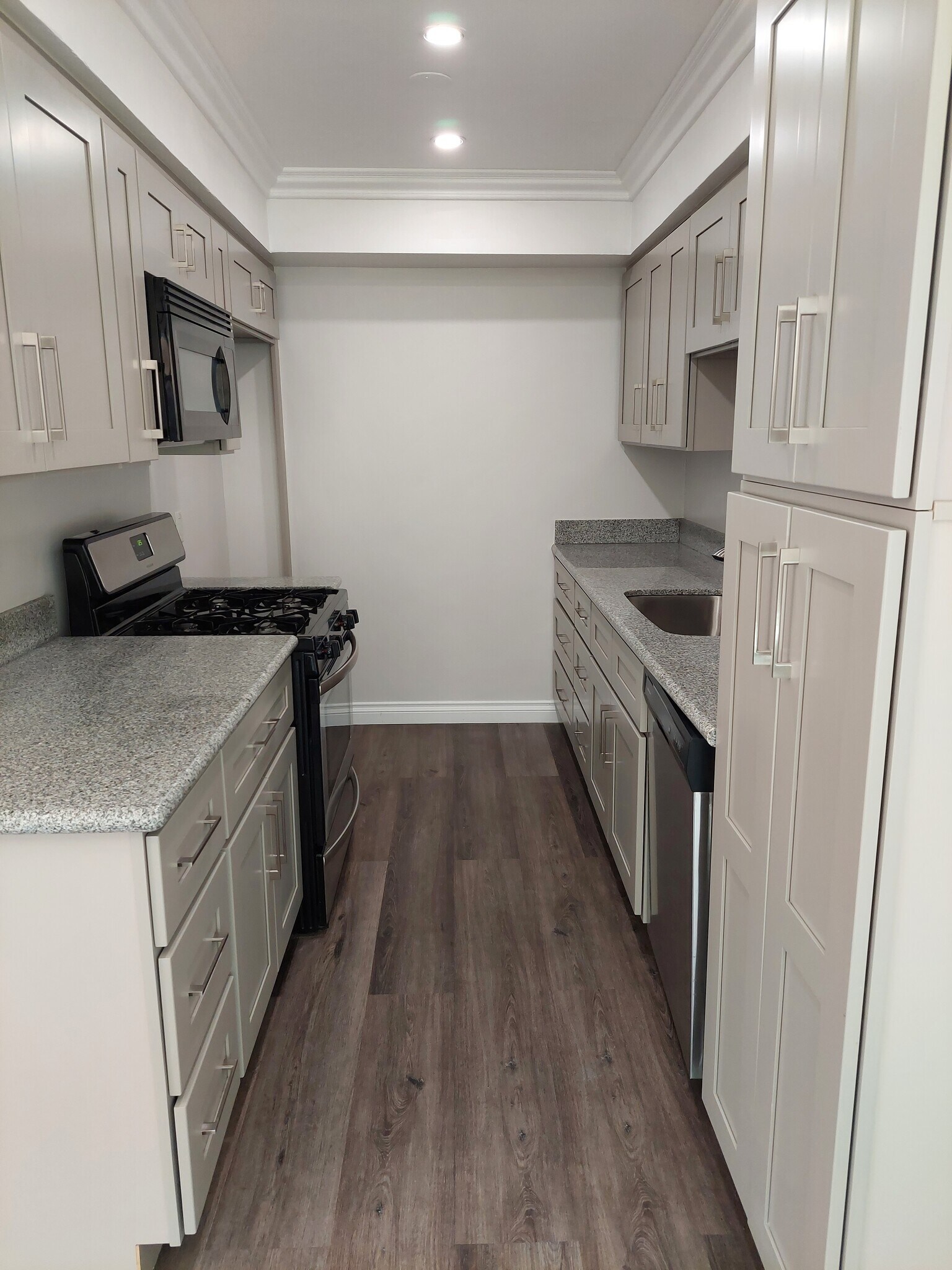 Building Photo - 3340 Bagley Ave