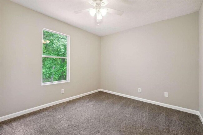Building Photo - 1819 Singer Way