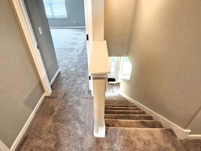 Building Photo - 1708 Amaranth Ln