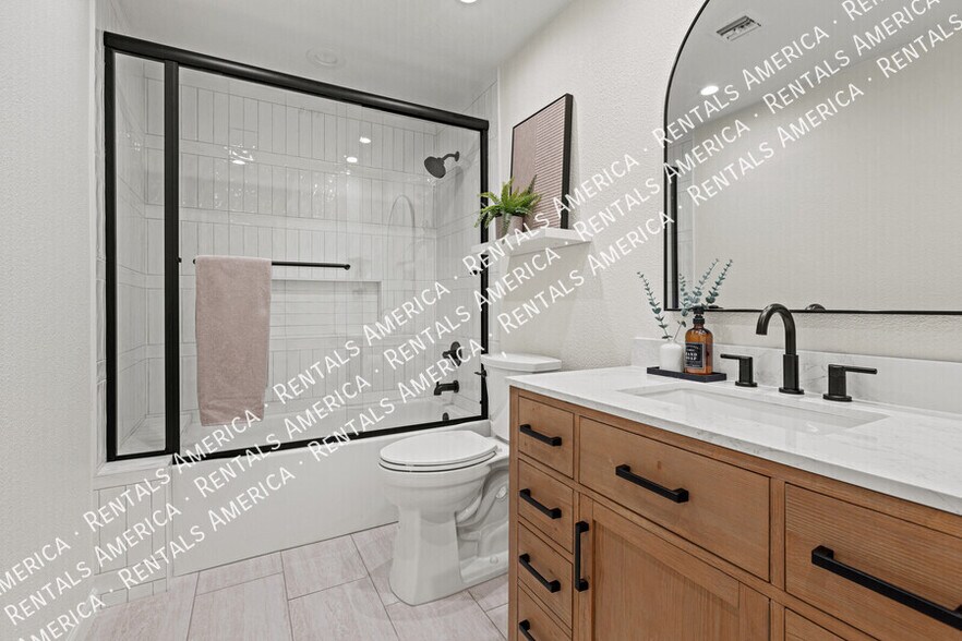 Building Photo - 7007 N Vía De Manana