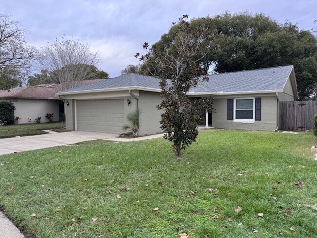 Building Photo - Comfortable 3/2 in Alafaya Woods, Oviedo