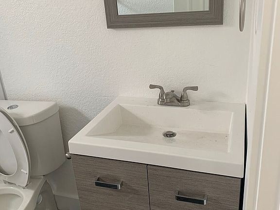 Building Photo - 1287 Wolff St