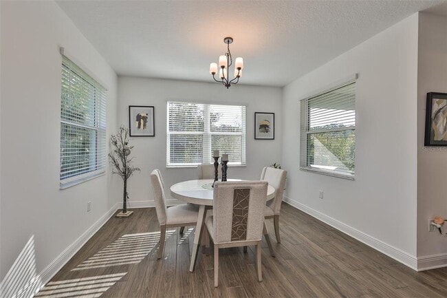 Building Photo - 5410 Trevesta Pl