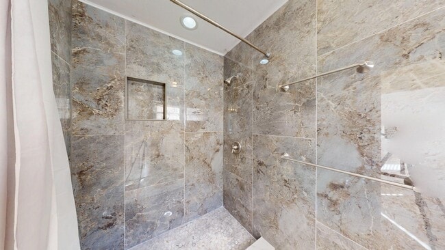 Building Photo - 704 49th St E