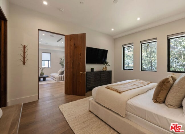 Building Photo - 4299 Elmer Ave