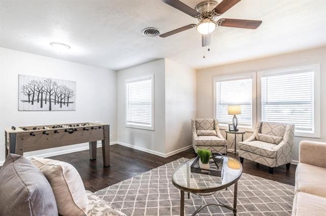 Building Photo - 2134 Fenwick Dr