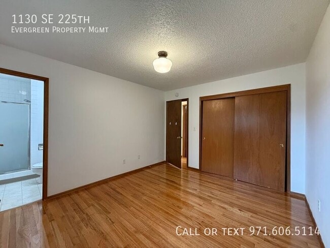Building Photo - 1130 SE 225th Ave