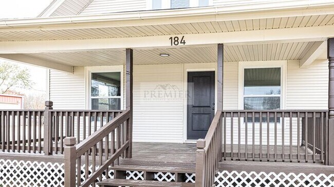 Building Photo - 184 W North St