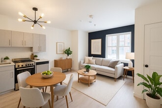 Building Photo - The Lofts on Mack