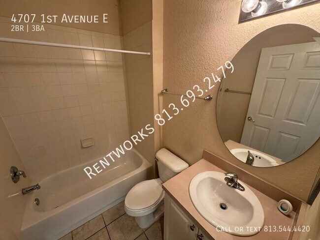 Building Photo - 4707 1st Ave E