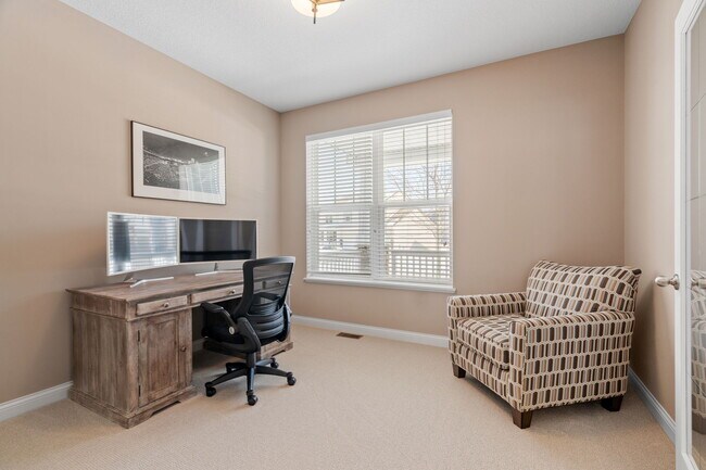 Building Photo - 965 Orchard Trail