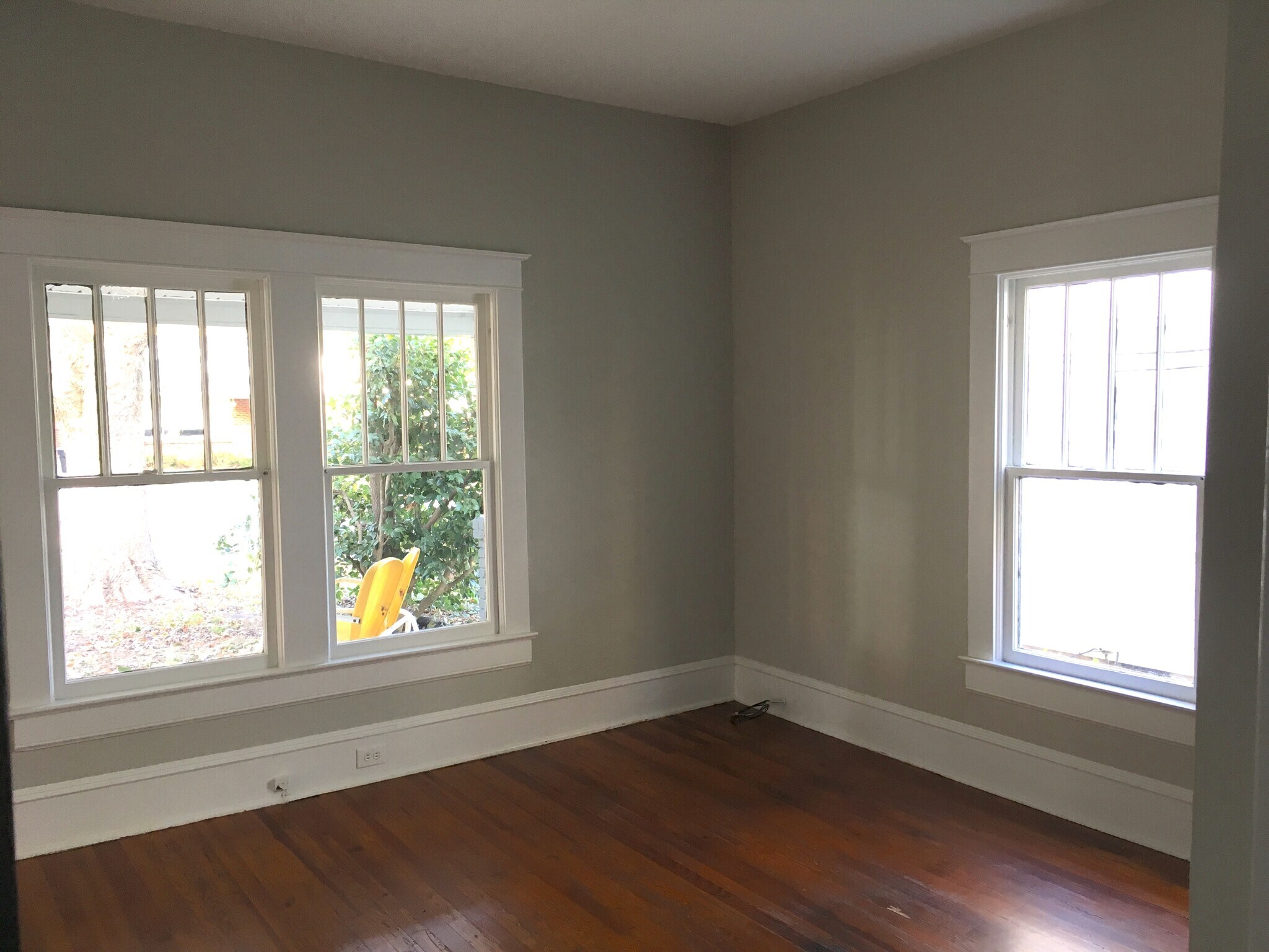 Building Photo - 2331 Englewood Ave