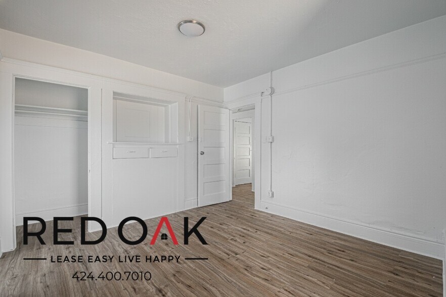 Building Photo - 615 S Soto St