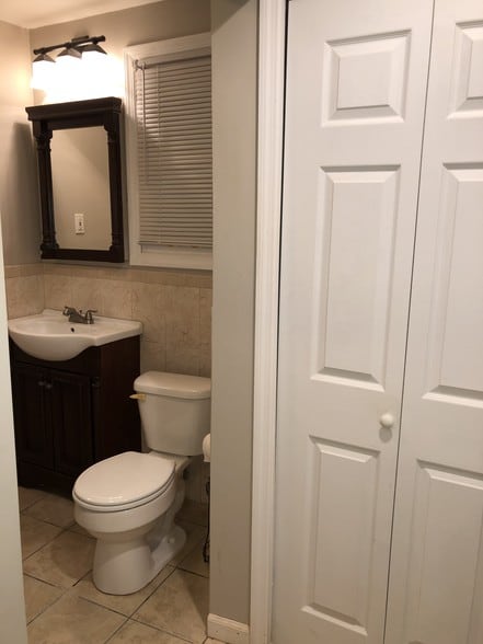 Building Photo - 272 Cleveland Ave