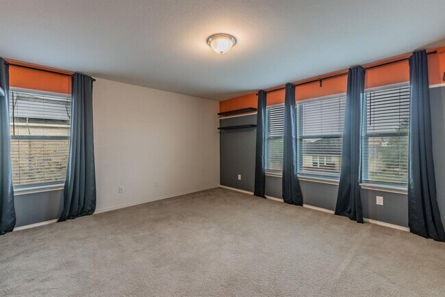 Building Photo - 407 Greener Dr