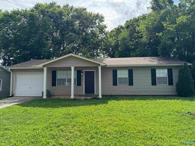 Building Photo - 14018 Armond Dr