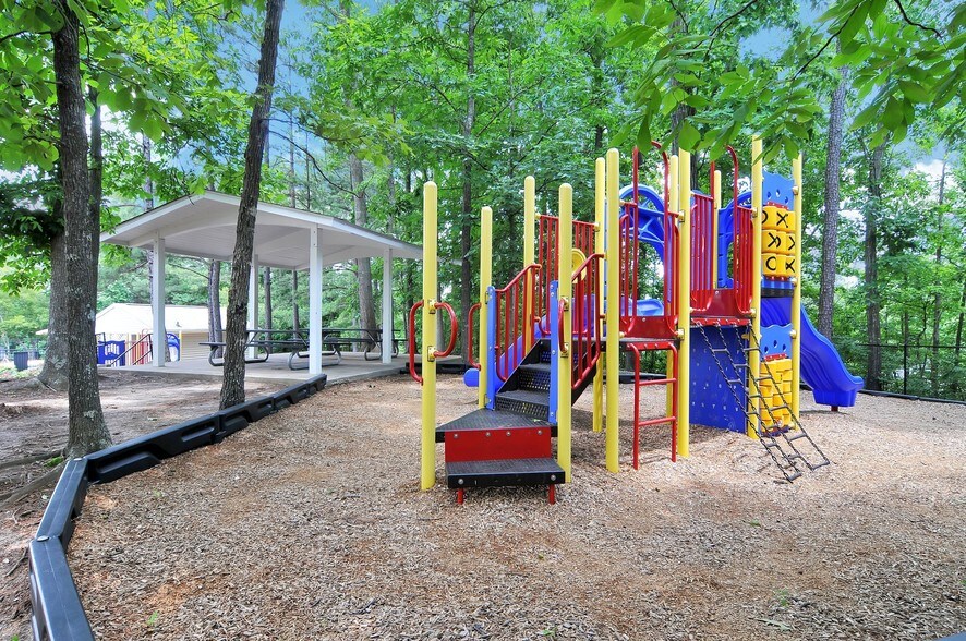 Ashley Woods Apartment Homes 1050 Rock Quarry Rd Stockbridge GA 30281