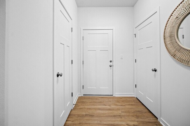 Building Photo - Brand New Townhome - Incredible Space