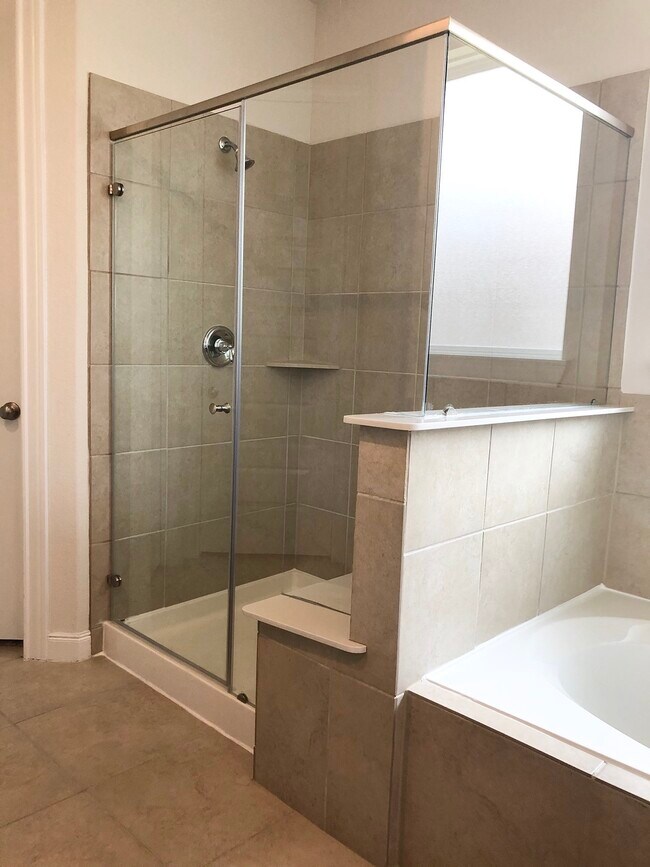 Building Photo - 12034 Dunsmore Gln Xing