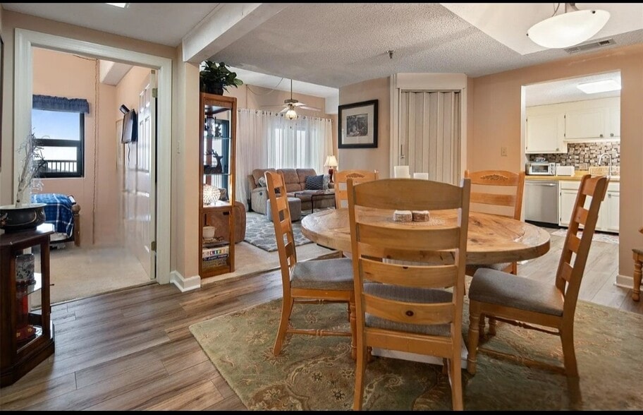 Building Photo - 303 Sugar Top Dr