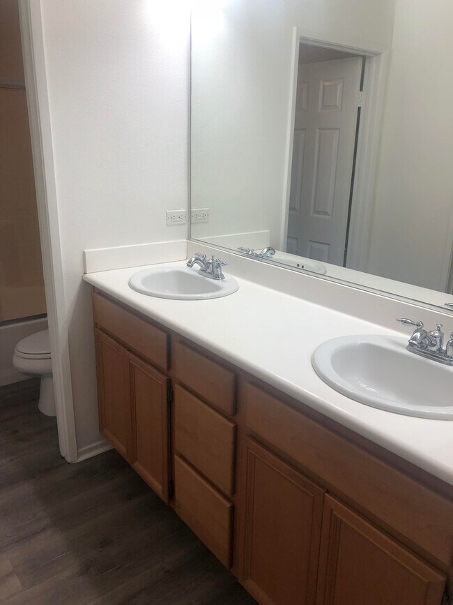 Building Photo - 3395 Nimes Ln