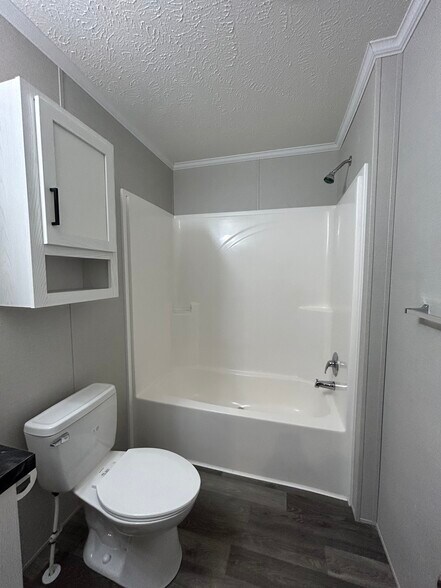 Building Photo - 2366 Harbor Dr