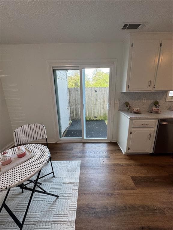 Building Photo - 3100 Duvall Pl