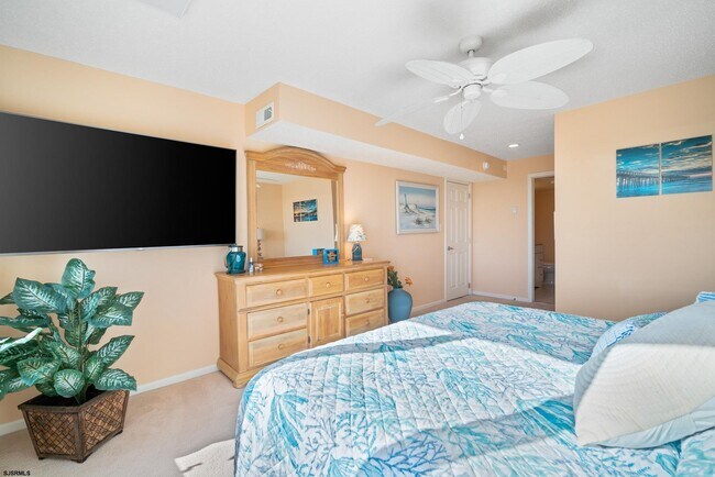 Building Photo - 4600 W Brigantine Ave