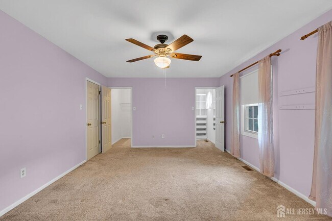 Building Photo - 31 Fair Acres Ct