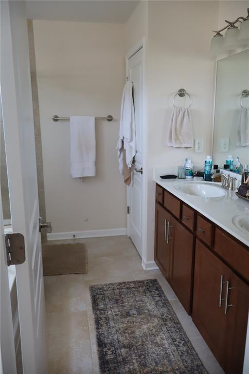 Building Photo - 701 Woodbridge Dr