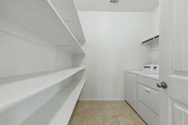 Building Photo - 2448 Open Range Dr