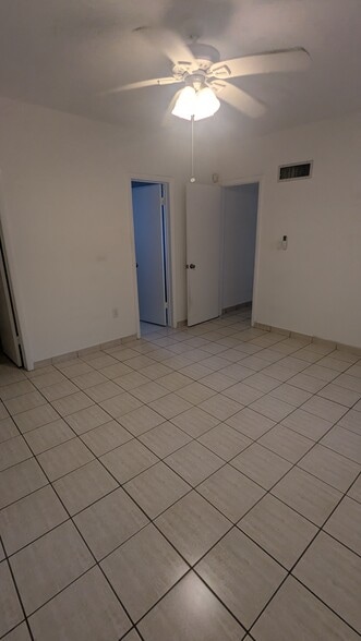 Building Photo - 235 Bird Rd