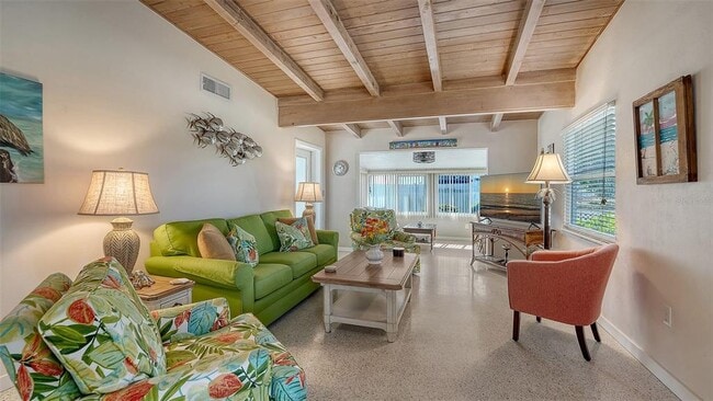 Building Photo - 817 Harbor Dr S