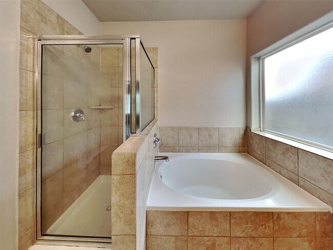 Building Photo - 18468 Sunrise Maple Dr