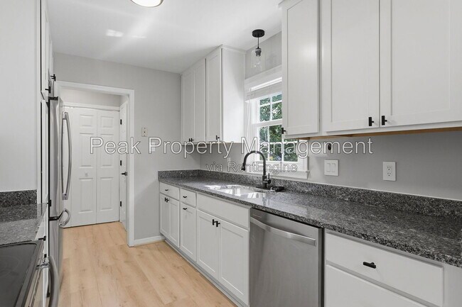 Building Photo - 5008 Chelsea Brook Ln