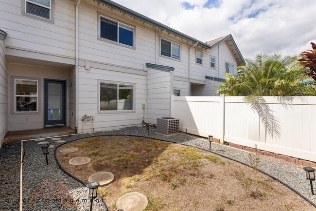 Building Photo - 91-1081-1081 Kaileolea Dr