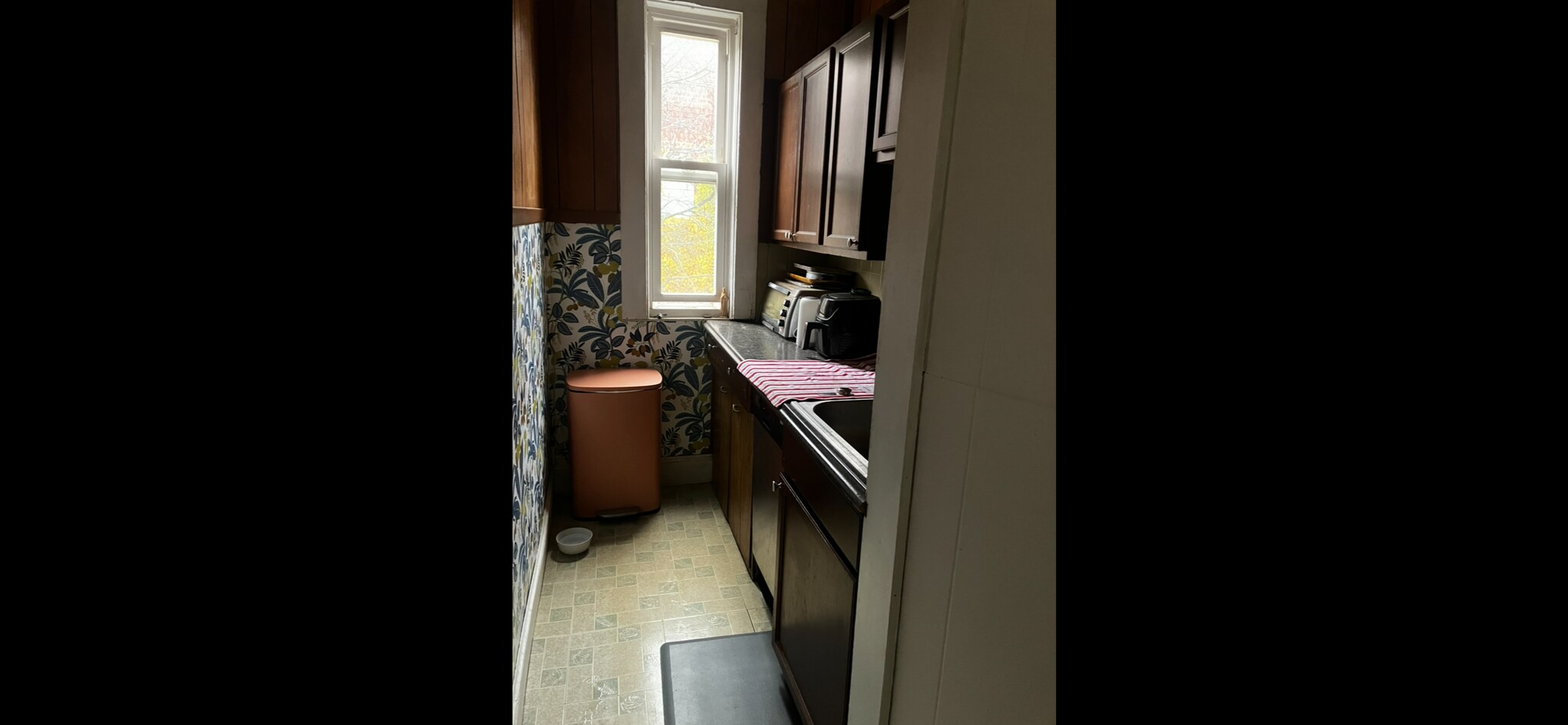 Building Photo - 377 Highland Ave