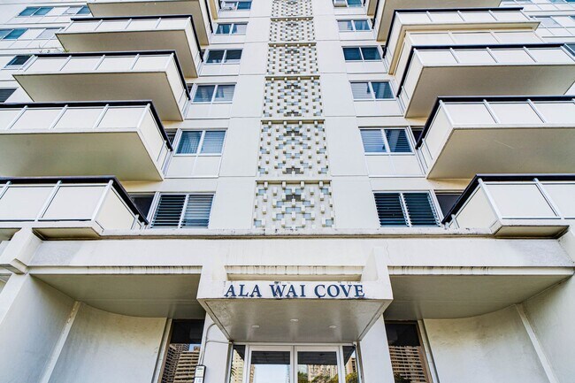 Building Photo - Fully-Furnished One Bedroom at Ala Wai Cove