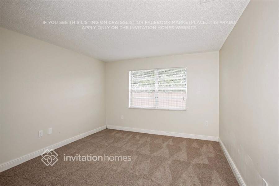Building Photo - 19432 NW 62nd Ct