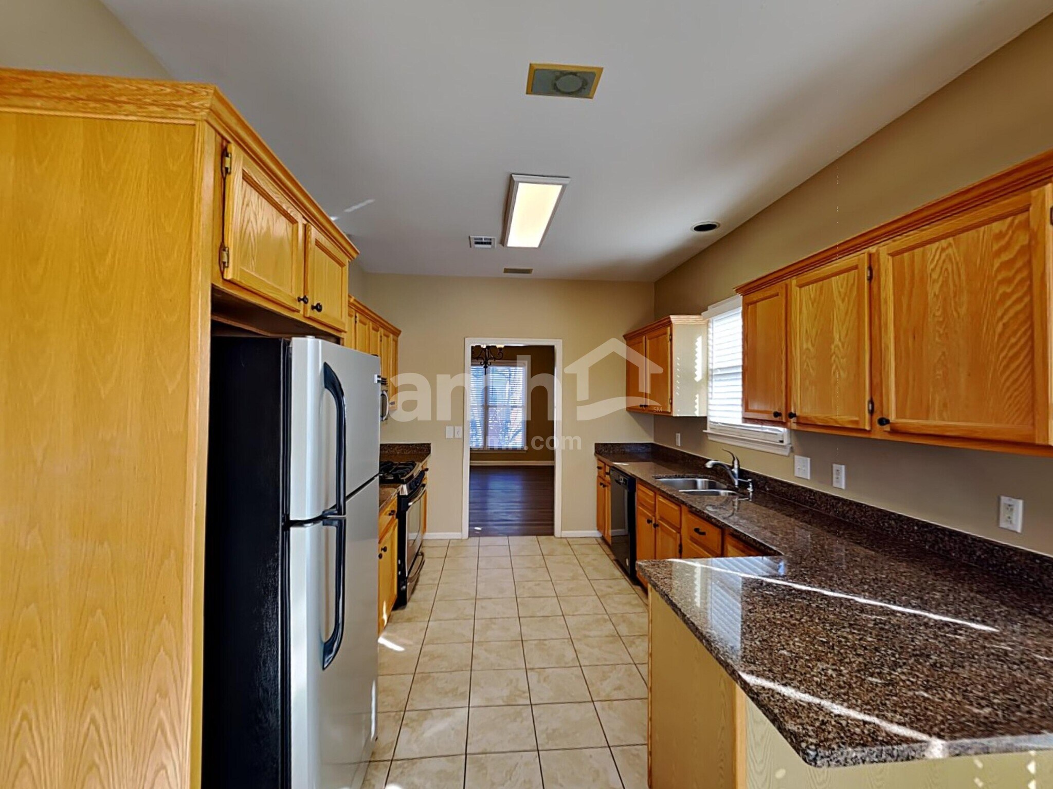 Building Photo - 720 Magnolia Trail