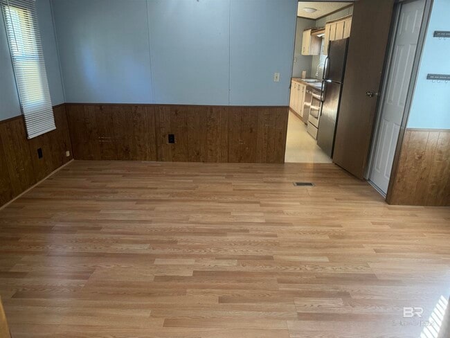 Building Photo - 21059 Morgan Spgs Ln