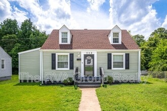 Building Photo - 712 Hill Top Dr