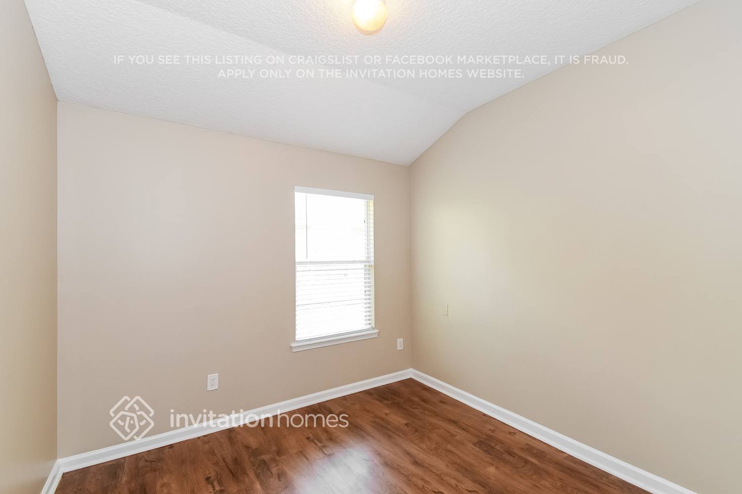 Building Photo - 1068 Moosehead Dr