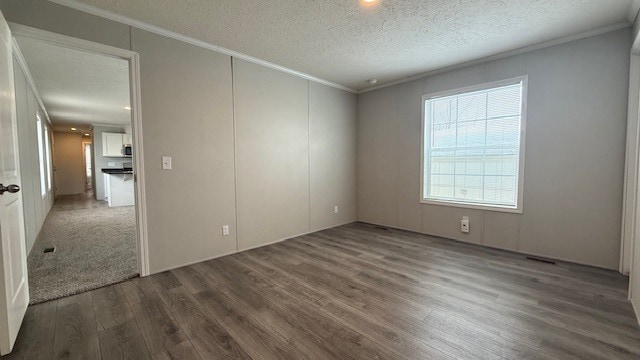 Building Photo - 38037 Chilver Ave