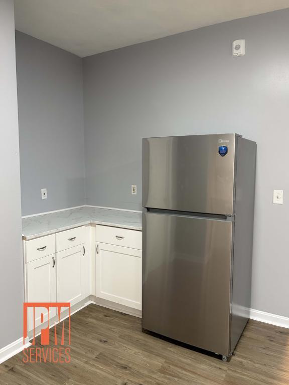 Building Photo - 10 Joyce St